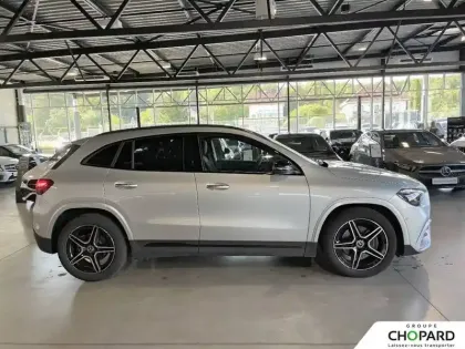 Photo 35 Mercedes GLA  200 d 8G-DCT