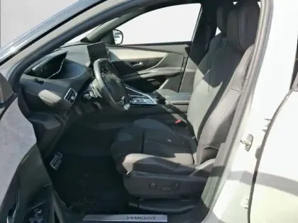 Photo 10 Peugeot 3008  Hybrid 225 e-EAT8