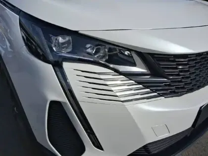 Photo 15 Peugeot 3008  Hybrid 225 e-EAT8