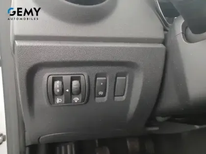 Photo 15 Renault Captur  dCi 90 E6C