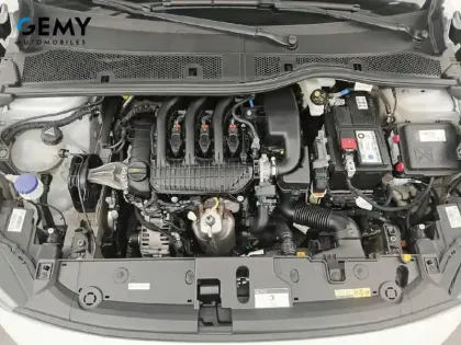 Photo 11 Peugeot 208  PureTech 75 S&S BVM5