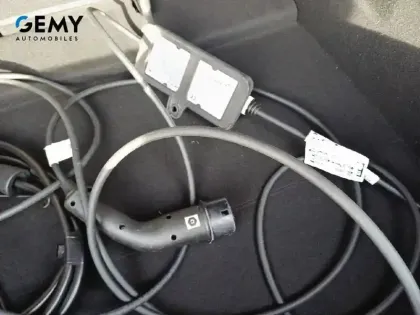 Photo 27 Renault Megane  E-Tech EV60 220 ch super charge