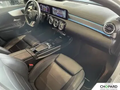 Photo 12 Mercedes Classe A  200 d