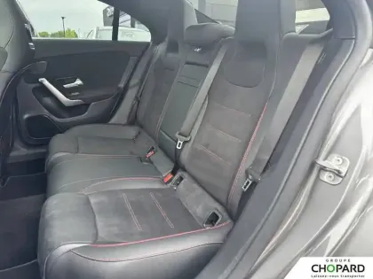 Photo 17 Mercedes CLA  Coupé 200 d 8G-DCT