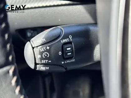 Photo 19 Peugeot 208  Electrique 50 kWh 136ch