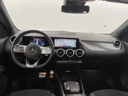 Photo 26 Mercedes GLA  250 e 8G-DCT