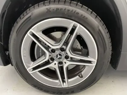 Photo 12 Mercedes GLA  250 e 8G-DCT