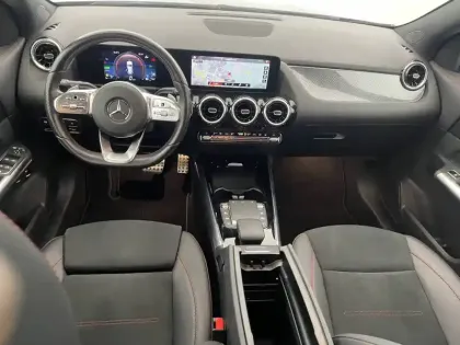 Photo 27 Mercedes GLA  250 e 8G-DCT