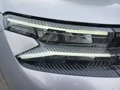 Photo 15 Citroën C5 aircross  Hybride Rechargeable 225 e-EAT8