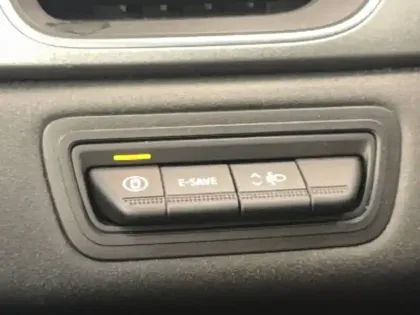 Photo 36 Renault Captur  E-Tech full hybrid 160 ch