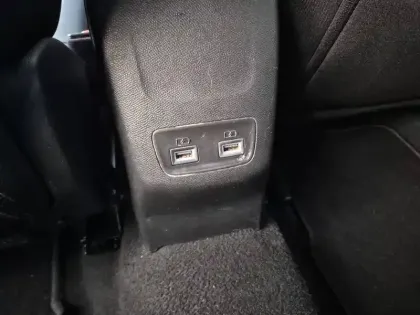 Photo 35 Peugeot 208  PureTech 100 S&S BVM6