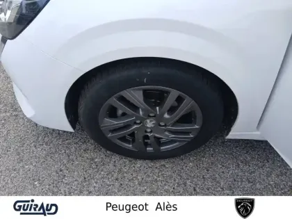 Photo 11 Peugeot 208  PureTech 75 S&S BVM5