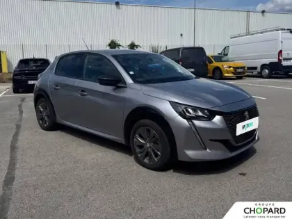 Photo 32 Peugeot 208  Electrique 50 kWh 136ch