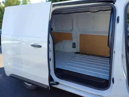 Photo 14 Citroën Jumpy  FGN DIESEL 150 CH M MANUELLE