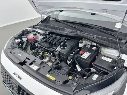 Photo 14 Peugeot 208  PureTech 75 S&S BVM5