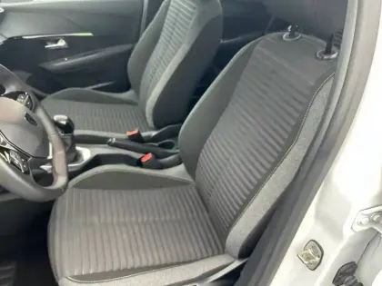 Photo 10 Peugeot 208  PureTech 75 S&S BVM5