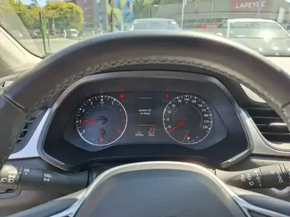 Photo 9 Renault Captur  TCe 90