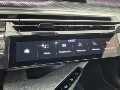 Photo 14 Peugeot 3008  Hybrid 136 e-DCS6