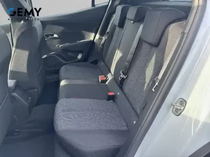 Photo 9 Peugeot 2008  Electrique 54 kWh 156 ch