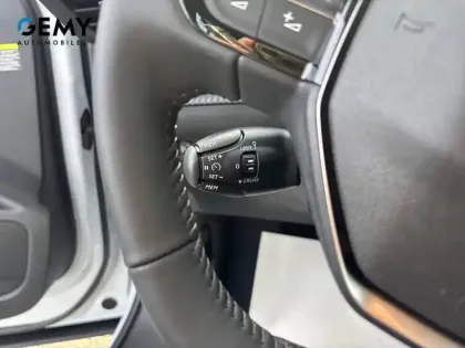 Photo 14 Peugeot 2008  Electrique 54 kWh 156 ch