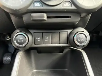 Photo 18 Suzuki Ignis 1.2 DUALJET 85 SHVS PRIVILEGE 