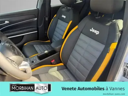 Photo 8 Jeep Avenger 1.2 TURBO T3 145 CH E-HYBRID BVR6 4XE