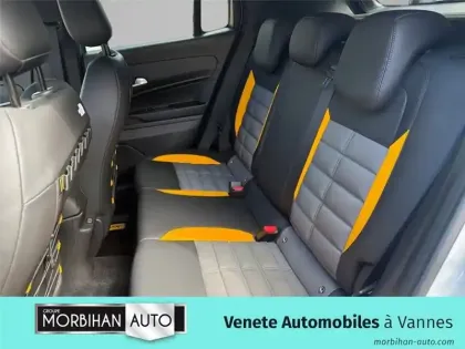 Photo 9 Jeep Avenger 1.2 TURBO T3 145 CH E-HYBRID BVR6 4XE