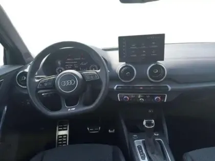 Photo 7 Audi Q2 35 TFSI 150 S tronic 7 S line