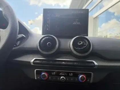 Photo 9 Audi Q2 35 TFSI 150 S tronic 7 S line