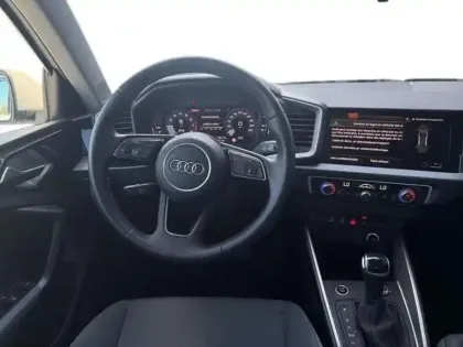 Photo 7 Audi A1 25 TFSI 95 ch S tronic 7 Design