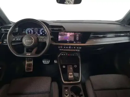 Photo 7 Audi A3 40 TFSIe 204 S tronic 6 S line