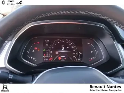 Photo 11 Renault Captur  1.3 TCe 140ch Intens EDC