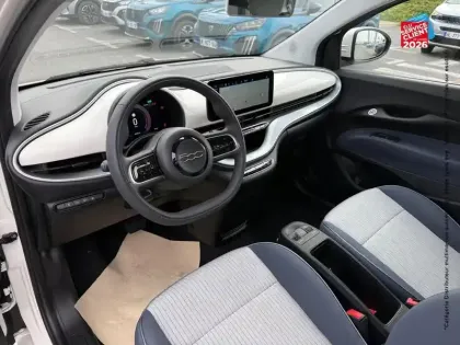 Photo 29 Fiat 500  e 95ch Icône