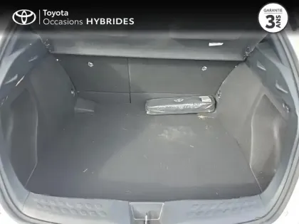 Photo 9 Toyota C-HR  1.8 Hybride 122ch Dynamic Ultimate E-CVT