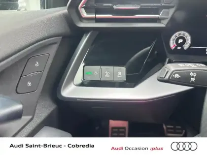 Photo 11 Audi A3  Sportback 1.5 TFSI 150ch Hybride S line S tronic 7