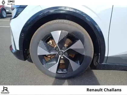Photo 7 Renault Megane  E-Tech Electric EV60 220ch Equilibre super charge