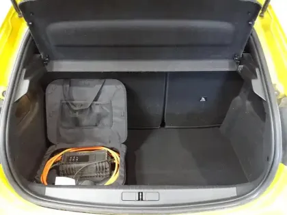 Photo 8 Peugeot 208  e- 136ch Style