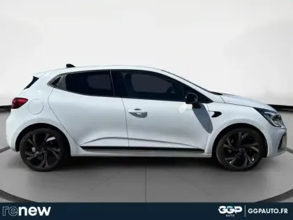 Photo 5 Renault Clio  1.6 E-Tech hybride 145ch Engineered