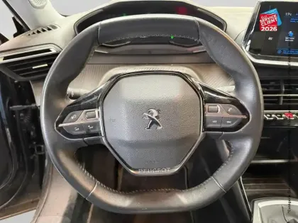 Photo 6 Peugeot 2008  1.2 PureTech 130ch S&S Style