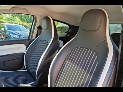 Photo 13 Renault Twingo  E-Tech Electric Techno R80 Achat Intégral