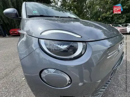 Photo 12 Fiat 500  e 118ch Icône