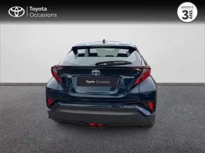 Photo 14 Toyota C-HR  1.8 Hybride 122ch Dynamic Ultimate E-CVT