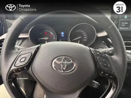Photo 7 Toyota C-HR  1.8 Hybride 122ch Dynamic Ultimate E-CVT
