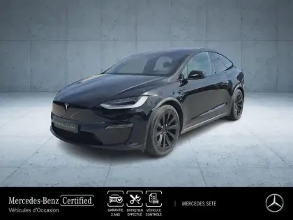 TESLA Model X Plaid