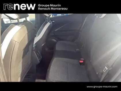 Photo 12 Renault Captur  1.6 E-Tech hybride 145ch Techno