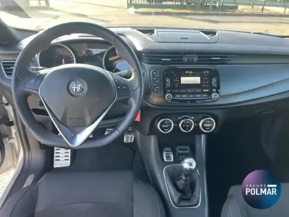 Photo 7 Alfa Romeo Giulietta  1.4 TJet 120ch Sprint S/S MY20