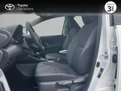 Photo 10 Toyota Yaris  116h Design 5p MY26