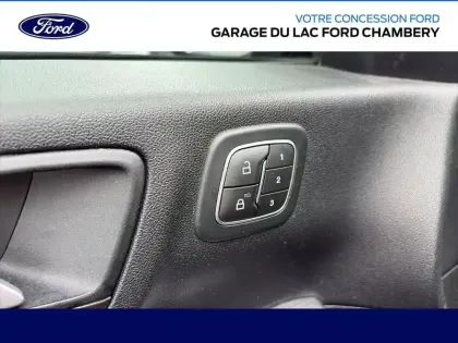 Photo 13 Ford Kuga  2.5 Duratec 190ch FHEV E85 Vignale BVA