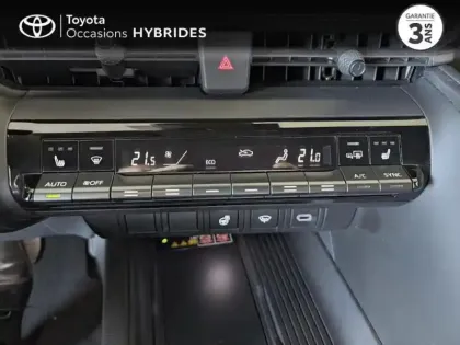 Photo 10 Toyota C-HR  2.0 Hybride 200ch Design Pack Confort