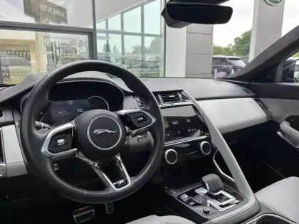 Photo 14 Jaguar E-Pace  P300e PHEV R-Dynamic S BVA AWD